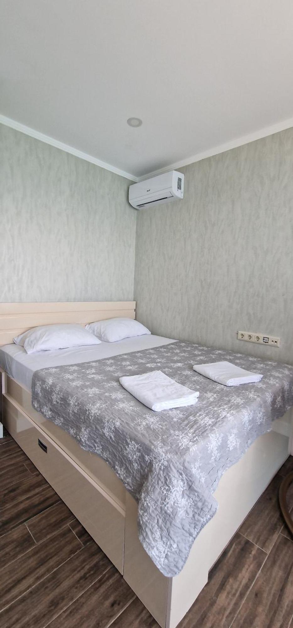 Your Beach Tower Batumi Zimmer foto